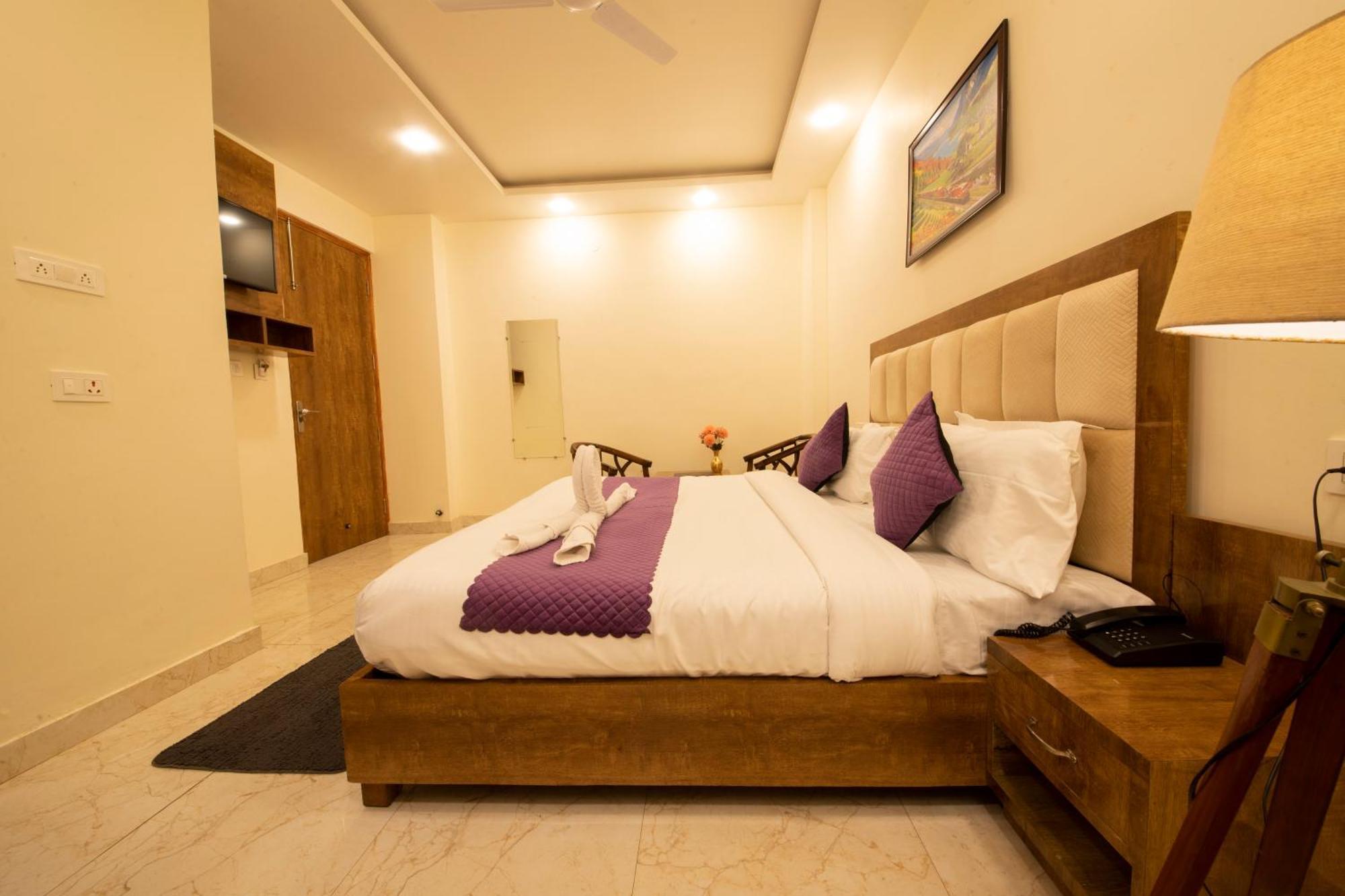 Perfect Stayz Hills ริชิเคช ภายนอก รูปภาพ