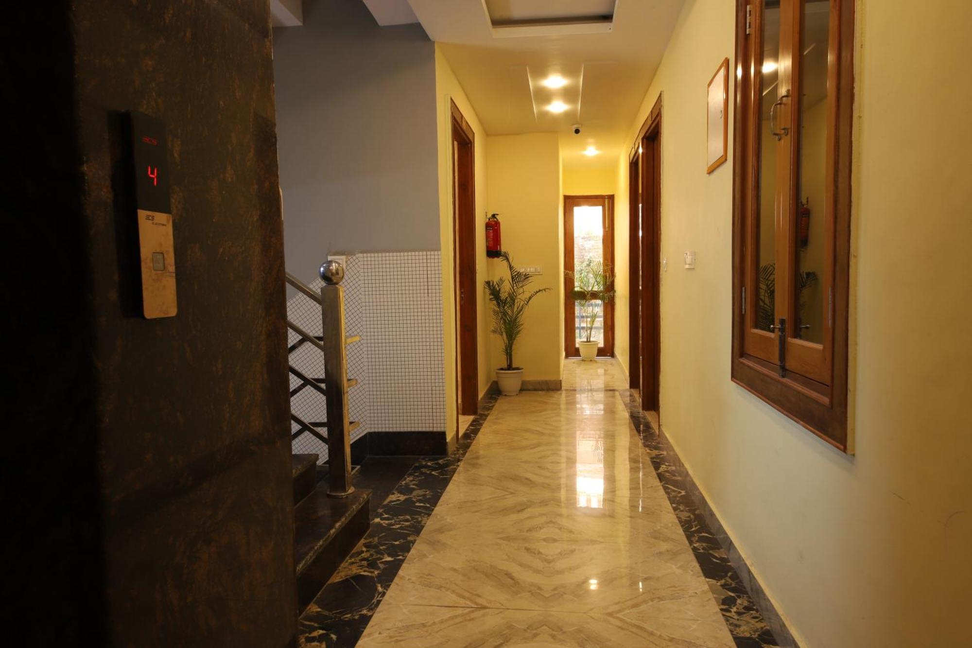 Perfect Stayz Hills ริชิเคช ภายนอก รูปภาพ